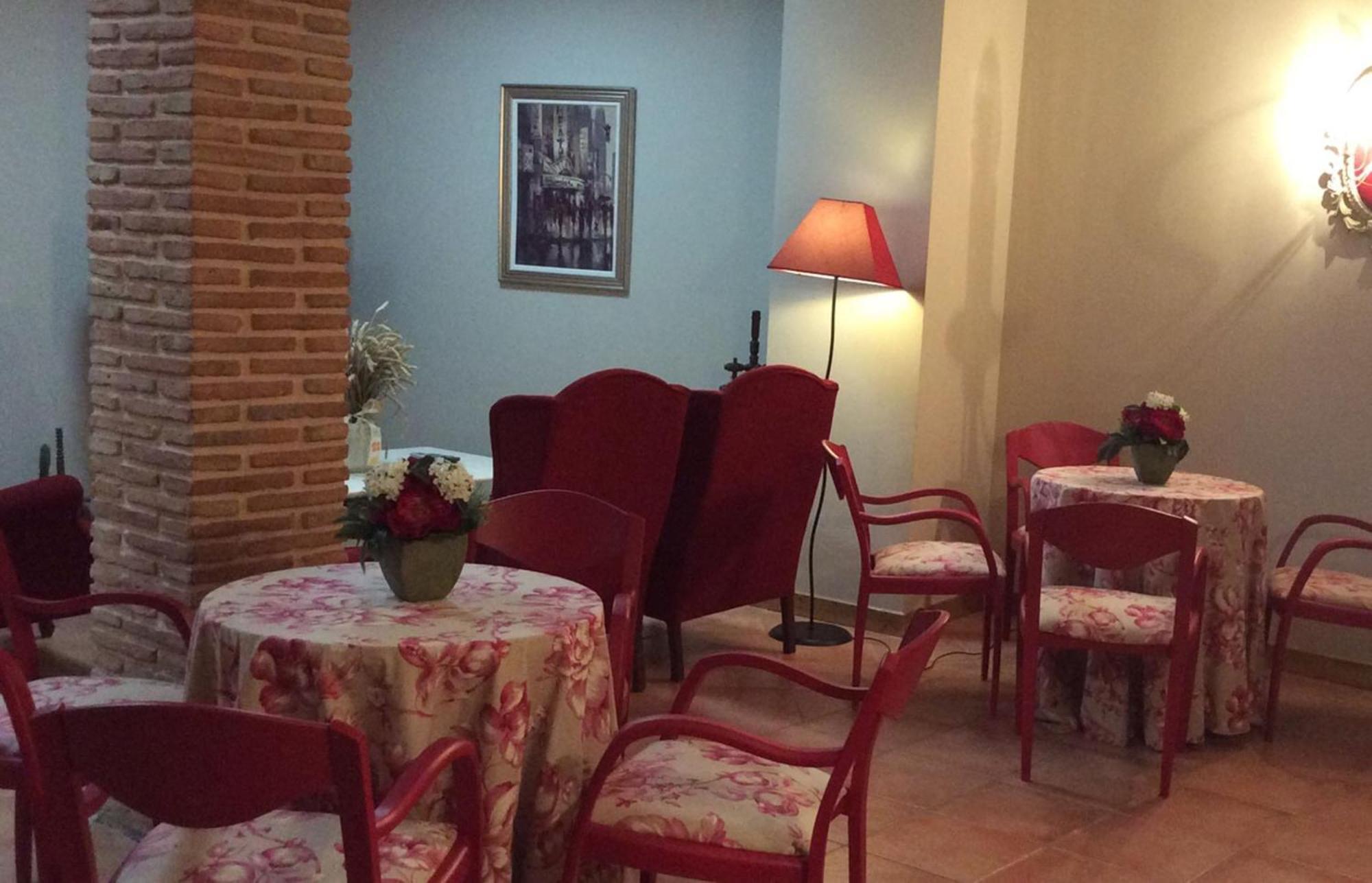 Hotel Rural Los Roturos Maestu ภายนอก รูปภาพ