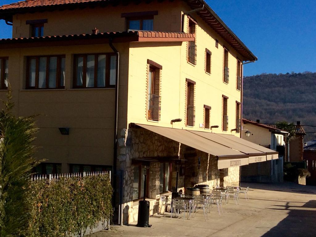 Hotel Rural Los Roturos Maestu ภายนอก รูปภาพ